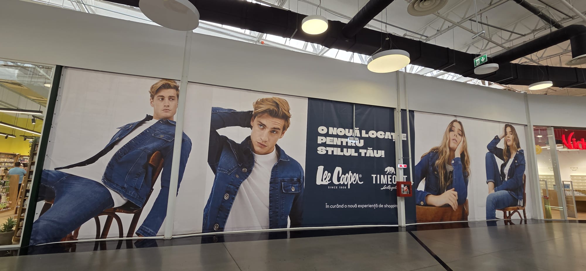 Banner interior 1